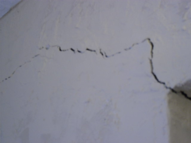 largecracks.jpg